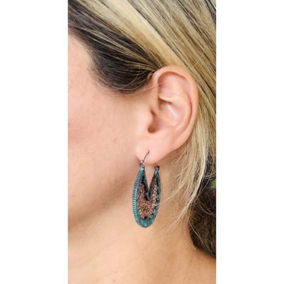 Annabelle Metallic 2 Tone Earrings - Picture 4 of 4